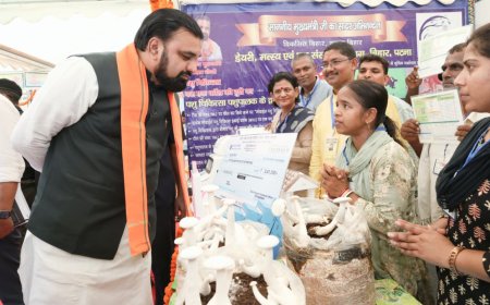 महिला रोजगार योजना के तहत कब आएगी आपके खाते में राशि ? मुख्यमंत्री ने बता दी तारीख..मुंगेर से भागलपुर तक मरीन ड्राइव की भी घोषणा