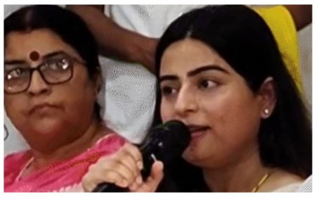 प्रशांत किशोर को एक और बड़ा झटका, फिल्म डायरेक्टर चेतना झांब भी जन सुराज छोड़ बीजेपी में शामिल