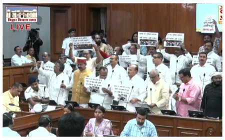 नीट पेपर लीक व लाठीचार्ज पर विधानसभा में पक्ष-विपक्ष के बीच हाथापाई की नौबत, कार्यवाही स्थगित