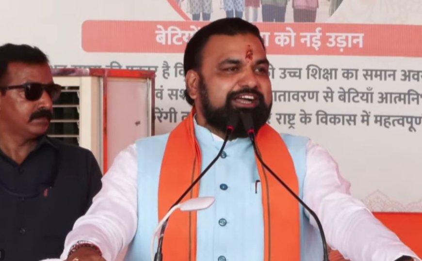 बिहार के सभी स्कूलों में अब शनिवार को हाफ-डे : टिफिन के बाद होगी छुट्टी, मुंगेर के असरगंज में सीएम सम्राट चौधरी ने की बड़ी घोषणा