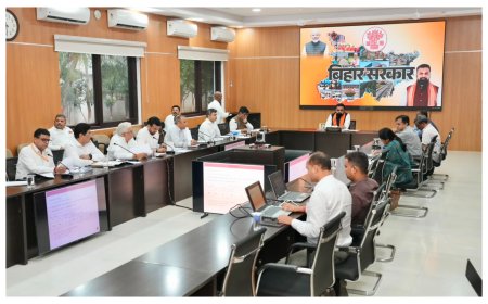 विकास कार्यों में किसी प्रकार की अनावश्यक देरी स्वीकार्य नहीं, मुख्यमंत्री का निर्देश-सभी परियोजनाओं को समयबद्ध ढंग से पूरा करें