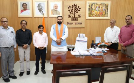 बिहार की प्राचीन विरासत को वैश्विक पहचान दिलाने की तैयारी, सीएम बोले-विश्वस्तरीय पर्यटन केंद्र के रूप में विकसित करें 