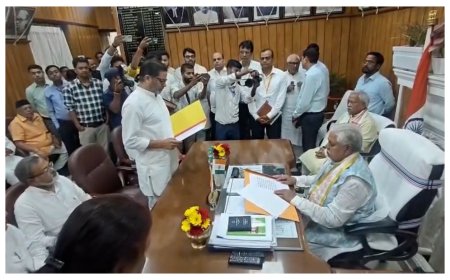प्रशांत किशोर ने ली विधानसभा सदस्य के रूप में शपथ: बोले-जिस सदन में श्री बाबू, लालू-नीतीश रहे, उसका हिस्सा बनना गर्व की बात
