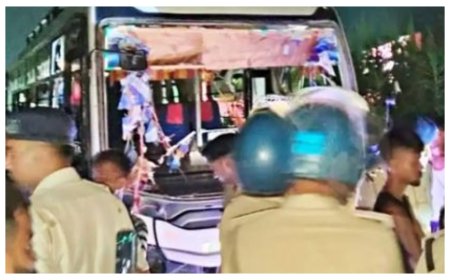 बेतिया में बेकाबू बस ने छठियार के जश्न में मचाया कोहराम: पांच लोगों की मौत, आधा दर्जन घायल