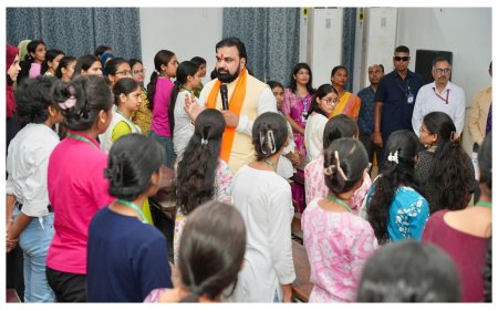 बिहार की बेटियां स्किल्ड हों, उच्च शिक्षा प्राप्त करें, मुख्यमंत्री बोले-शिक्षित और आत्मनिर्भर महिलाएं समृद्ध बिहार की मजबूत नींव 