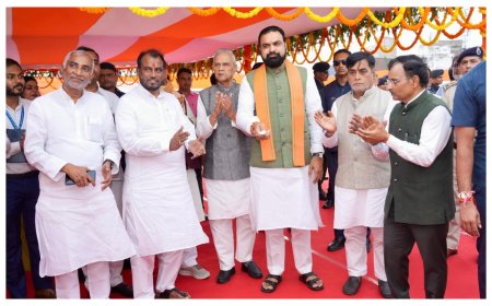 करबिगहिया-मीठापुर फ्लाईओवर का मुख्यमंत्री ने किया लोकार्पण, मीठापुर से महुली होते हुए पुनपुन तक आवागमन हुआ आसान