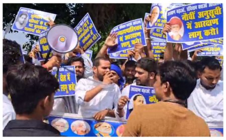 पटना में आरक्षण बढ़ाने की मांग को लेकर दलित संगठनों का प्रदर्शन, जेपी गोलंबर पर पुलिस से झड़प; कई प्रदर्शनकारी डिटेन